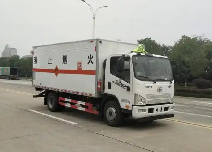 拱墅爆破器材运输车可以上高速吗？