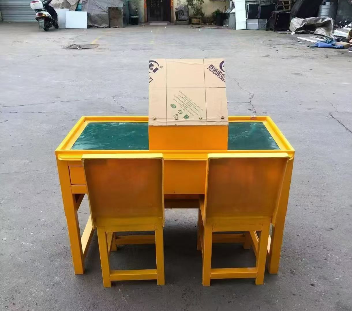 拱墅防静电导通桌井下煤矿火工品发放桌：危险品流转的安全守护者